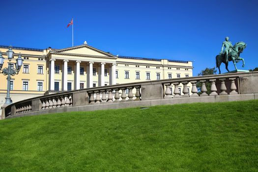 The Royal Palace and statue of King Karl Johan XIV in Oslo, Norway 