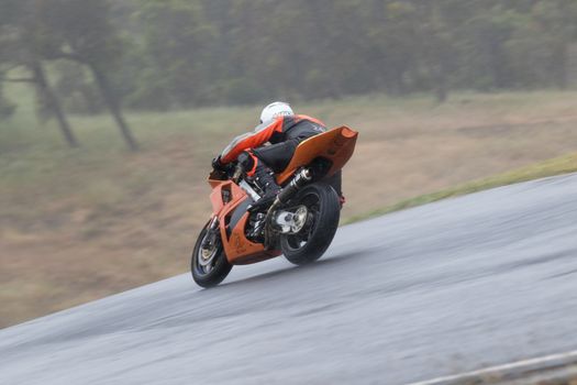 MELBOURNE, AUSTRALIA – NOVEMBER 13: during Round 4, Victorian Road Racing Championships. Broadford, Australia.  Photo: Dave Hewison