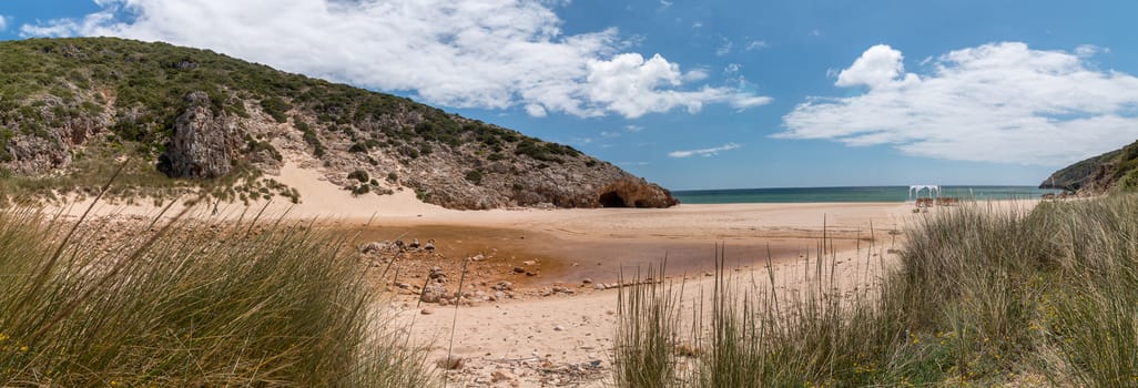 Isolated beach of Furnas located in the beautiful Algarve region, Portugal.