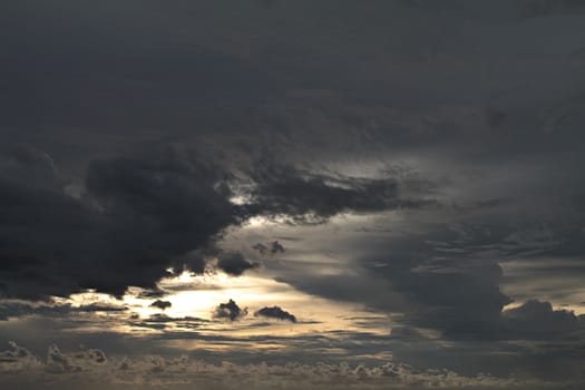 Background of the sky with cloud at sunset, dramatic evening cloudscape over sea