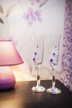 Wedding glasses with roses 