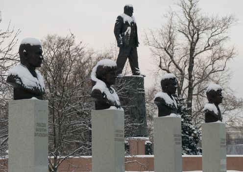 Moscow, December 4 2016 Heroes of the astronauts and Korolevs - snow-covered monuments