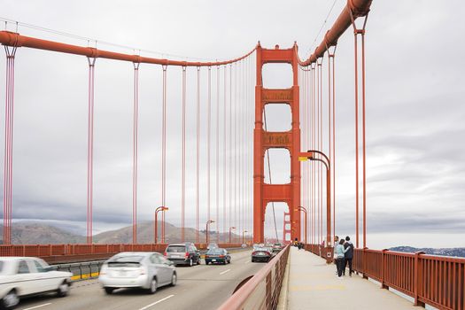 Pedestrian and auto traffic, Golden Gate Bridge