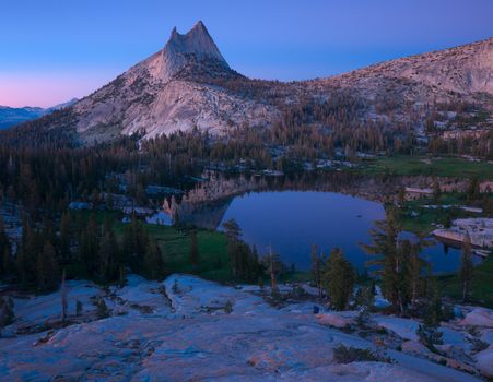 Cathedral Peak is a popular peak in the Toulumne meadows area in Yosemite National Park.
