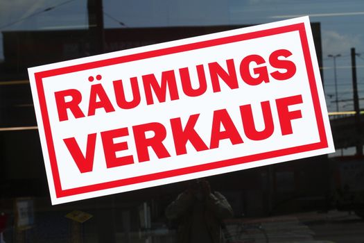 Sale Sign Räumungsverkauf