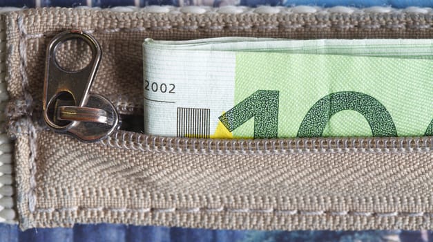 100 Euro Bill in Money Belt