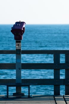 As see horizon can be seen from the end of the pier