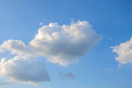 blue sky with heart shape cloud closeup