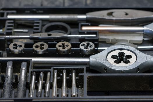 Detail of the screw taps - hand tool