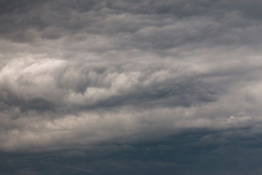 Image of the dark clouds before rain