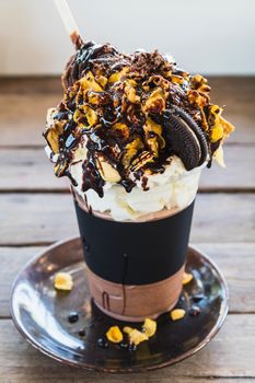 chocolate smoothie with cookie and icecream