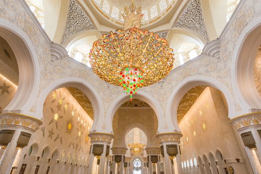 Rich artistic islamic interior of Sheikh Zayed Grand Mosque in Abu Dhabi, United Arab Emirates.
