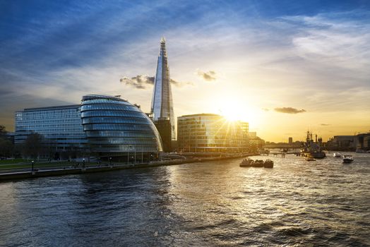 New London city hall at sunset, panoramic view from Thames river