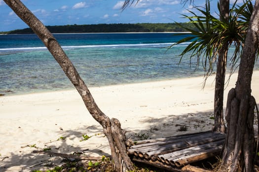 clear blue water surronds the south pacific island of East-Timor, also known as Timor-Leste