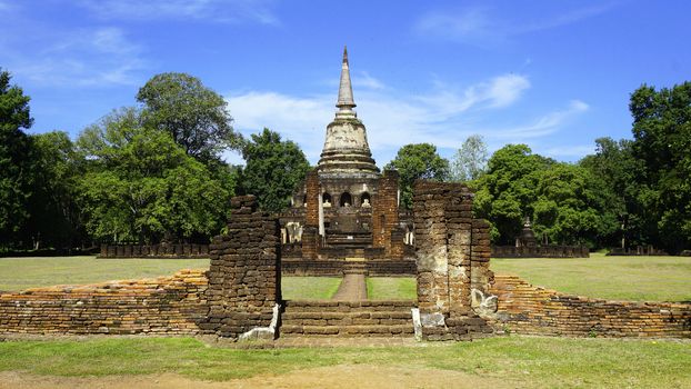 Historical Park Wat chang lom temple center main approach in Sukhothai world heritage