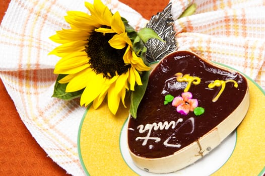 a sweet Ecuador heart-shaped over a placemat