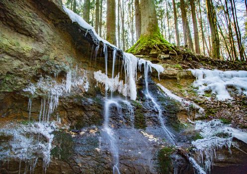 The melodious Waterfall is a small waterfall north of Haimendorf, a district of Röthenbach a.d. Pegnitz in the middle Franconian district of Nürnberger Land.