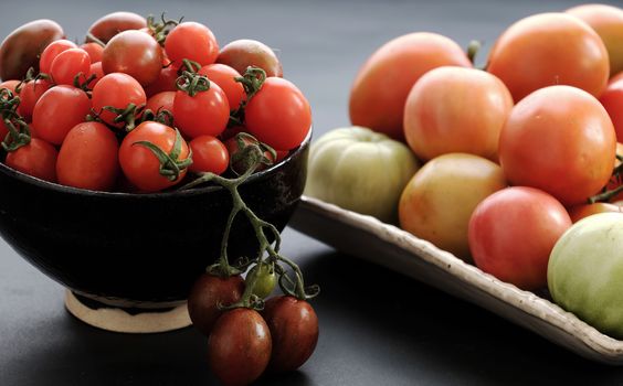 Collect of tomatoes, a popular and cheap food with many uses as antioxidants, skin care, anticancer, good for alzheimer people, this vegetable rich vitamin a, vitamin c, fiber, carotenoids, lycopene