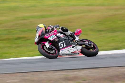 MELBOURNE/AUSTRALIA - OCTOBER 1, 2016: Superbike in the final qualifying round for Saturday at the YMF Australian Superbiike Championshihp Round 6 at Winton Raceway, October 1, 2016.