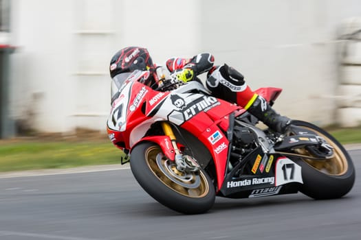 MELBOURNE/AUSTRALIA - OCTOBER 1, 2016: Superbike in the final qualifying round for Saturday at the YMF Australian Superbiike Championshihp Round 6 at Winton Raceway, October 1, 2016.