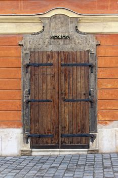 Hungary, Budapest, Castle Hill Gothic gate closed.