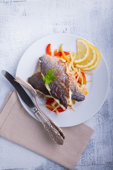 Fillet of sea bream with fennel and pepper