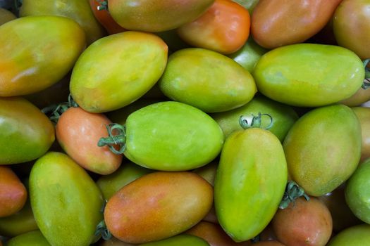 Fresh fruits and vegetables at the grocery store