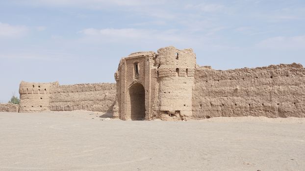 Ruin of an old Caravansary in the desert around Yazd, Iran, Asia