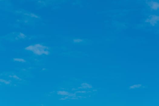 Fantastically beautiful white clouds against a blue sky.