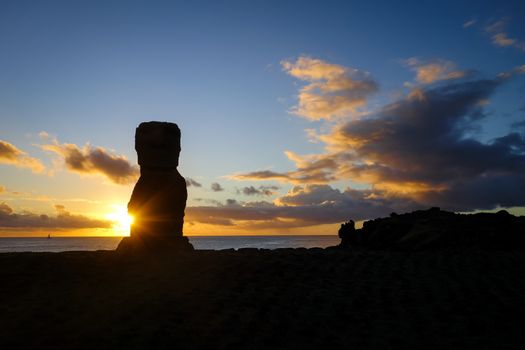 Moai statue ahu akapu at sunset, easter island, Chile