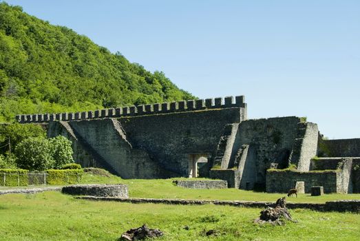 Nokalakevi - fortress in the western part of Georgia, the place of the legendary city of Aia, where according to legend the Argonauts sailed.