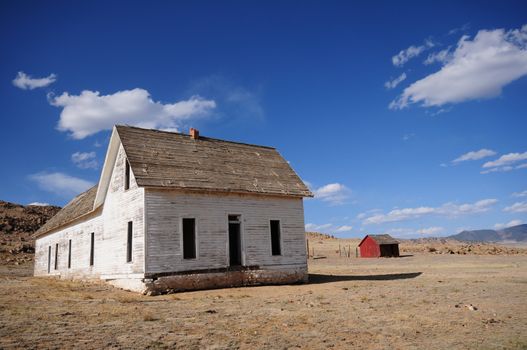 Old House near Eleven Miles State Park and Hartsel, Colorado USA