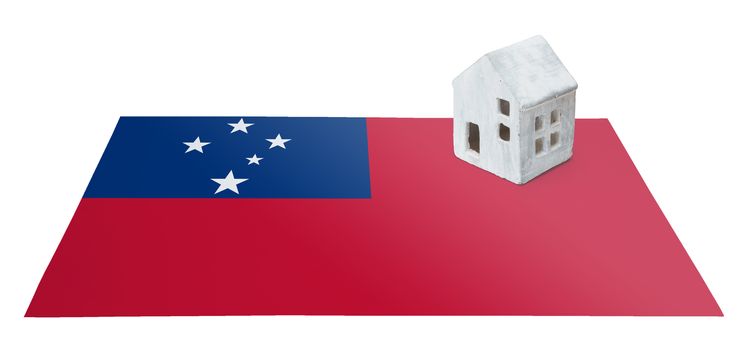 Small house on a flag - Living or migrating to Samoa