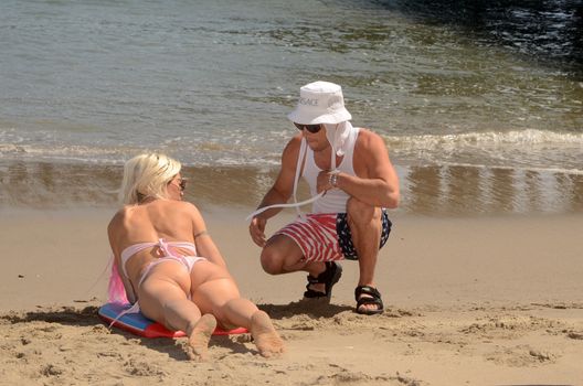 Frenchy Morgan, Jesse Willesee at Malibu beach where the Australian Musician teaches the "Celebrity Big Brother" star to Boogie Board, Malibu Beach, Malibu, CA 04--10-17