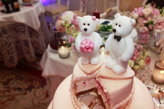 Wedding cake decorated with polar bears