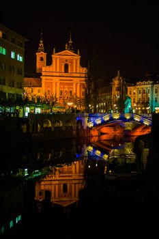 Ljubljana tromostovje  in the night