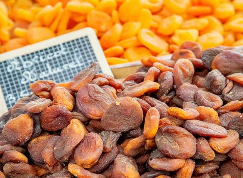 Natural apricots ("Abricots naturels" in French) at the food market