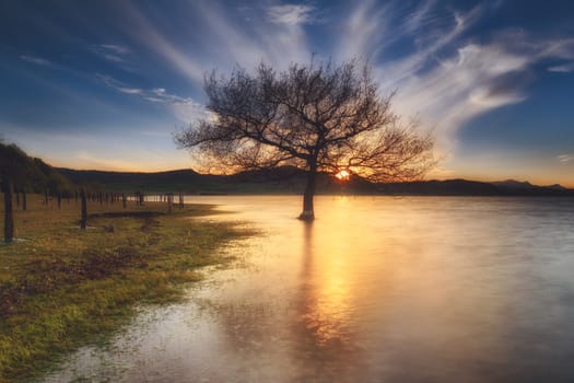 Sunset in a lake in Alava