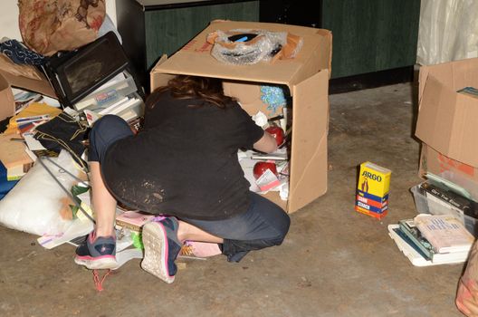 Alicia Arden
the "Hoarding: Buried Alive" Star helps to clear out her mother's garage and - in addition to three year old ketchup packages - she discovers a copy of the Pam Anderson and Tommy Lee sex tape, private location, Las Vegas, NV 04-25-17