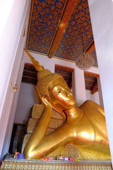 Reclining Buddha Statue, Wat Ratchaorot, Bangkok Thailand.