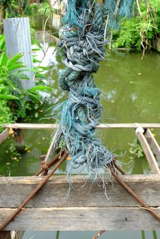 Old Rope Knot.