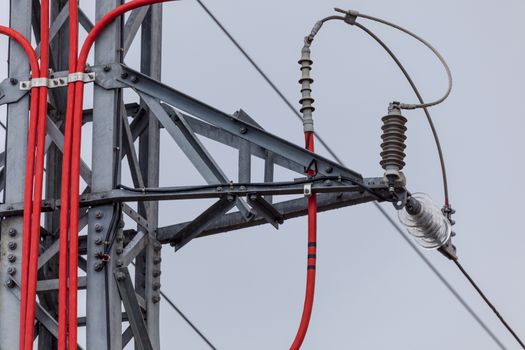 Metallic structure of transmission of electric current