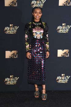 Yara Shahidi at the 2017 MTV Movie & TV Awards, Arrivals, Shrine Auditorium, Los Angeles, CA 05-07-17