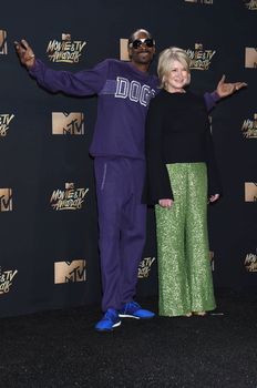 Snoop Dogg, Martha Stewart at the 2017 MTV Movie & TV Awards, Press Room, Shrine Auditorium, Los Angeles, CA 05-07-17
