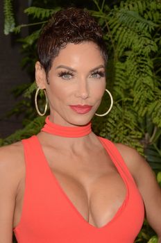 Nicole Murphy at the Associates for Breast and Prostate Cancer Studios Annual Mother's Day Luncheon, Four Seasons Hotel, Beverly Hills, CA 05-10-17