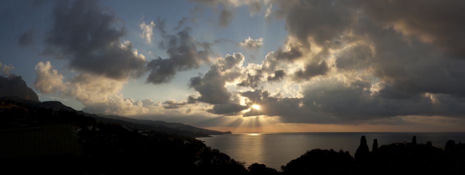 Large panorama dawn cloudy sky over the Black Sea.







Panorama dawn sky over the sea.