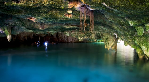 A cave roof in a cenyote in Mexico.jpg