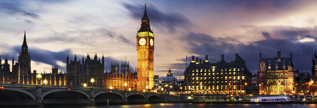 Big Ben and Houses of parliament at dusk, London, UK