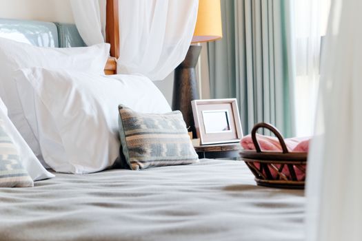 Detail image of Luxury Bed