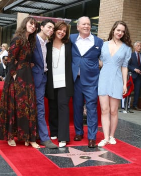 Amanda Corday, Teddy Corday, Sherry Corday, Ken Corday, Kimberly Corday
at the Ken Corday Star Ceremony, Hollywood Walk of Fame, Hollywood, CA 05-17-17